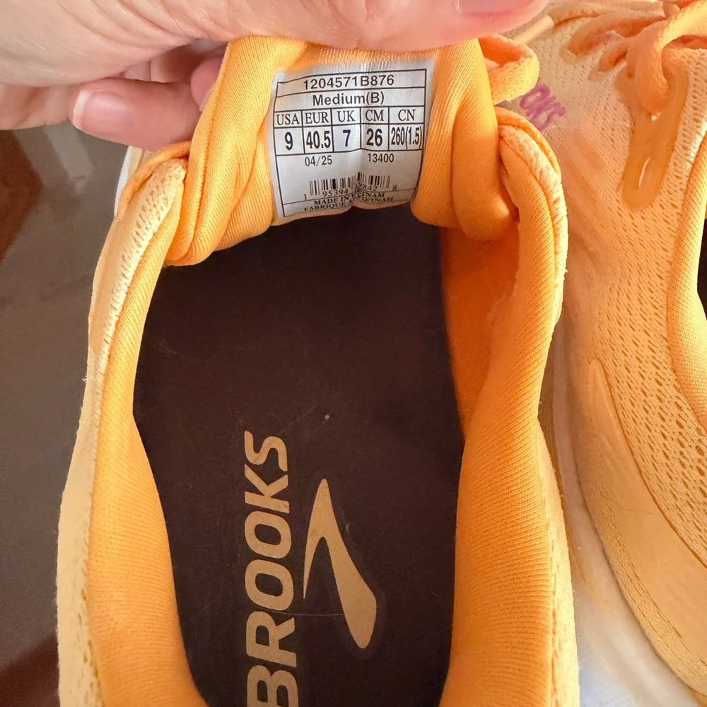Brooks Women’s Ghost Max 3 - Picture 6 of 7